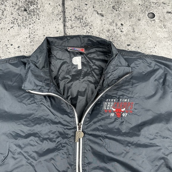 Vintage Chicago Bulls Jacket Mens L Windbreaker NBA Basketball Pro Player 90s - Picture 4 of 10